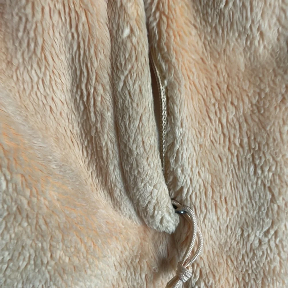 North Face jacket - Picture 4 of 8